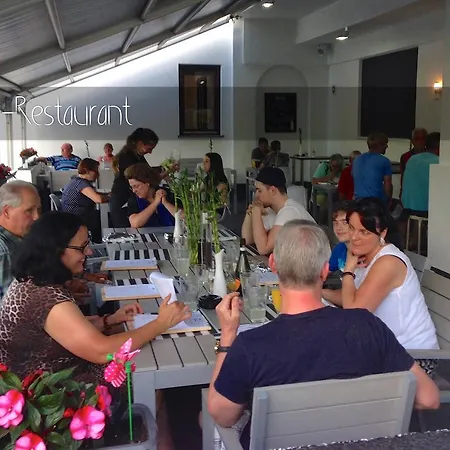 Hotel Villaggio Fabiani & Ristorante Mureck